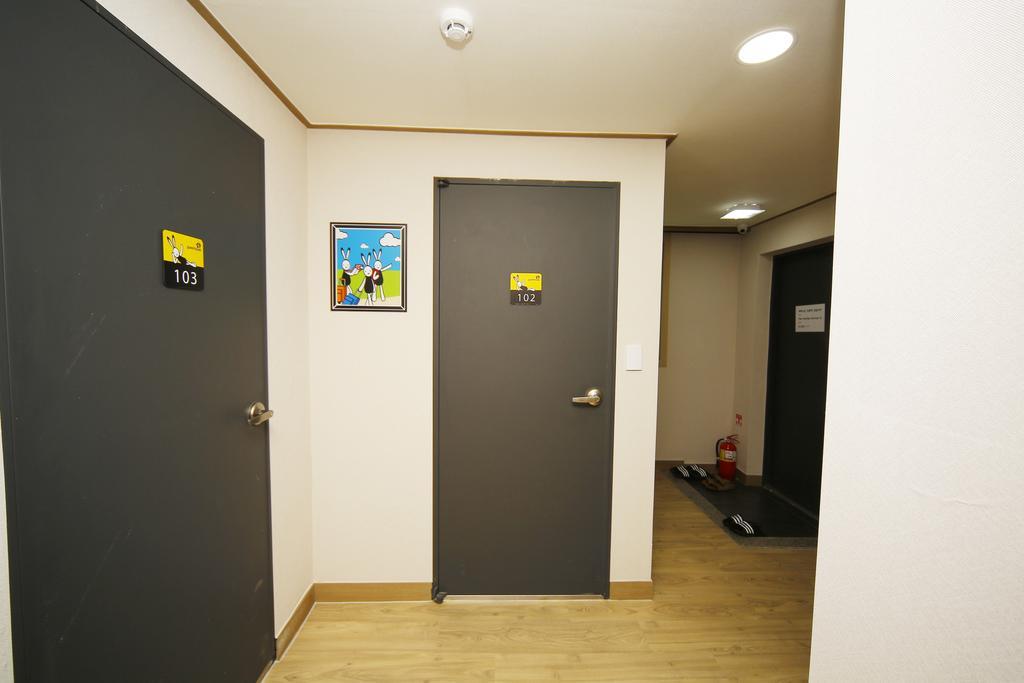 24 Guesthouse Kyunghee University Seoel Buitenkant foto